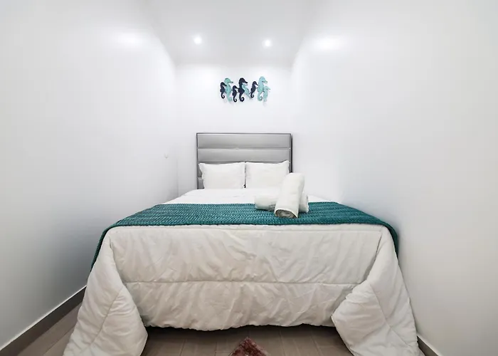 Dina House Daire Nazaré